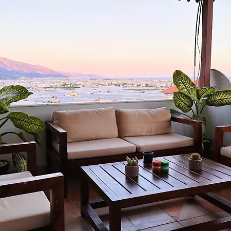 Apartamento With A View In